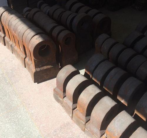 破碎機(jī)錘頭 碎石榔頭 磨損件耐磨鉻 猛件鍛打鑄造 粉碎機(jī)配件 浙江